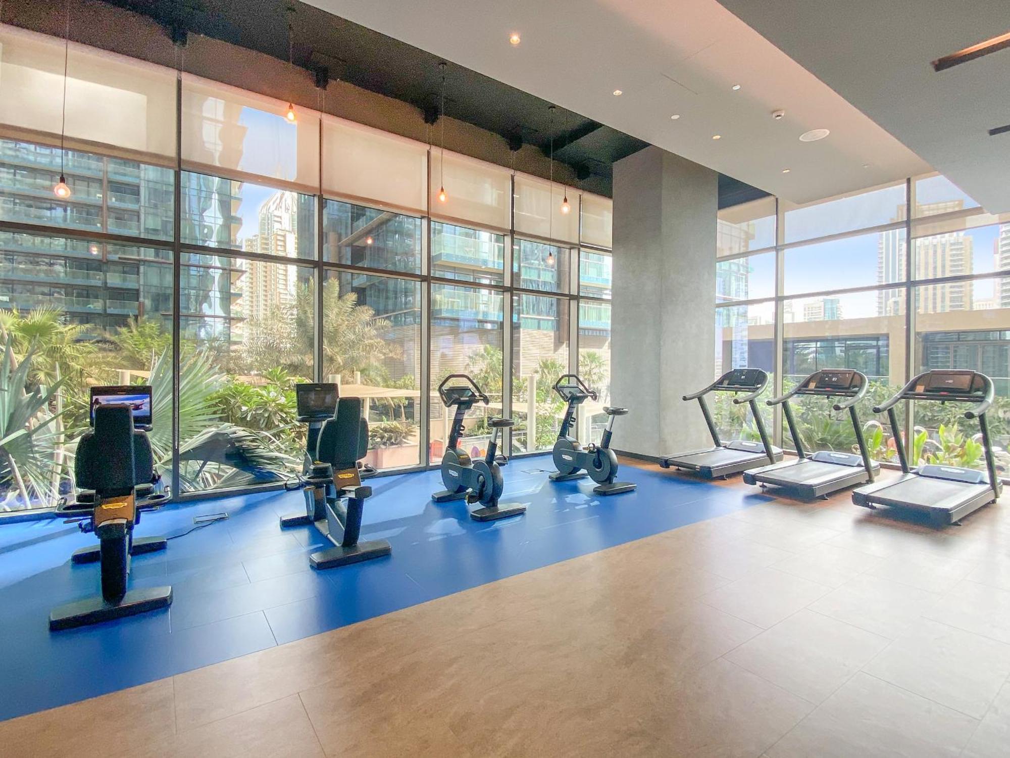 Vayk - Elegant 1 Bd With Scenic Marina Views * Dubai