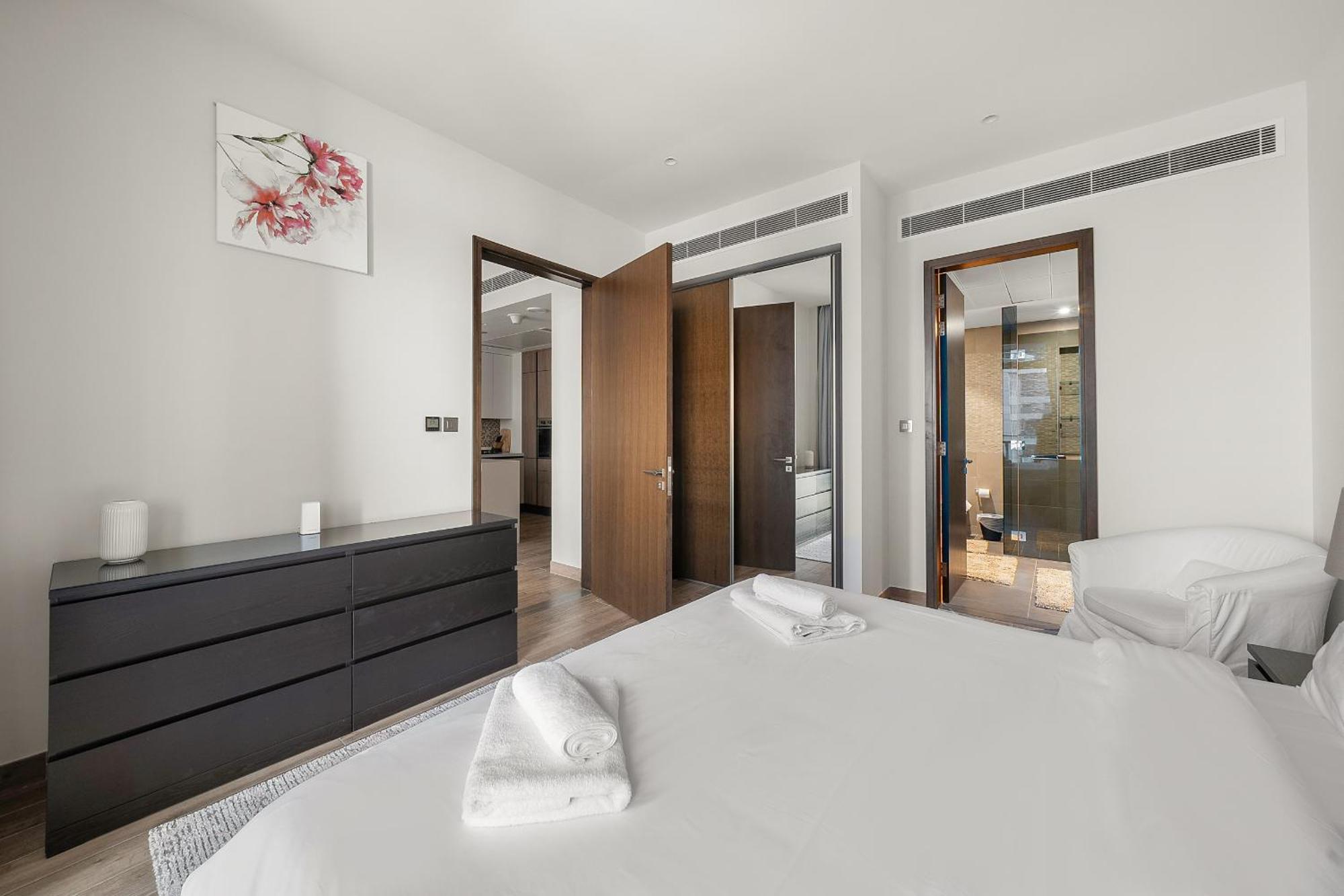 Vayk - Elegant 1 Bd With Scenic Marina Views Apartment Dubai