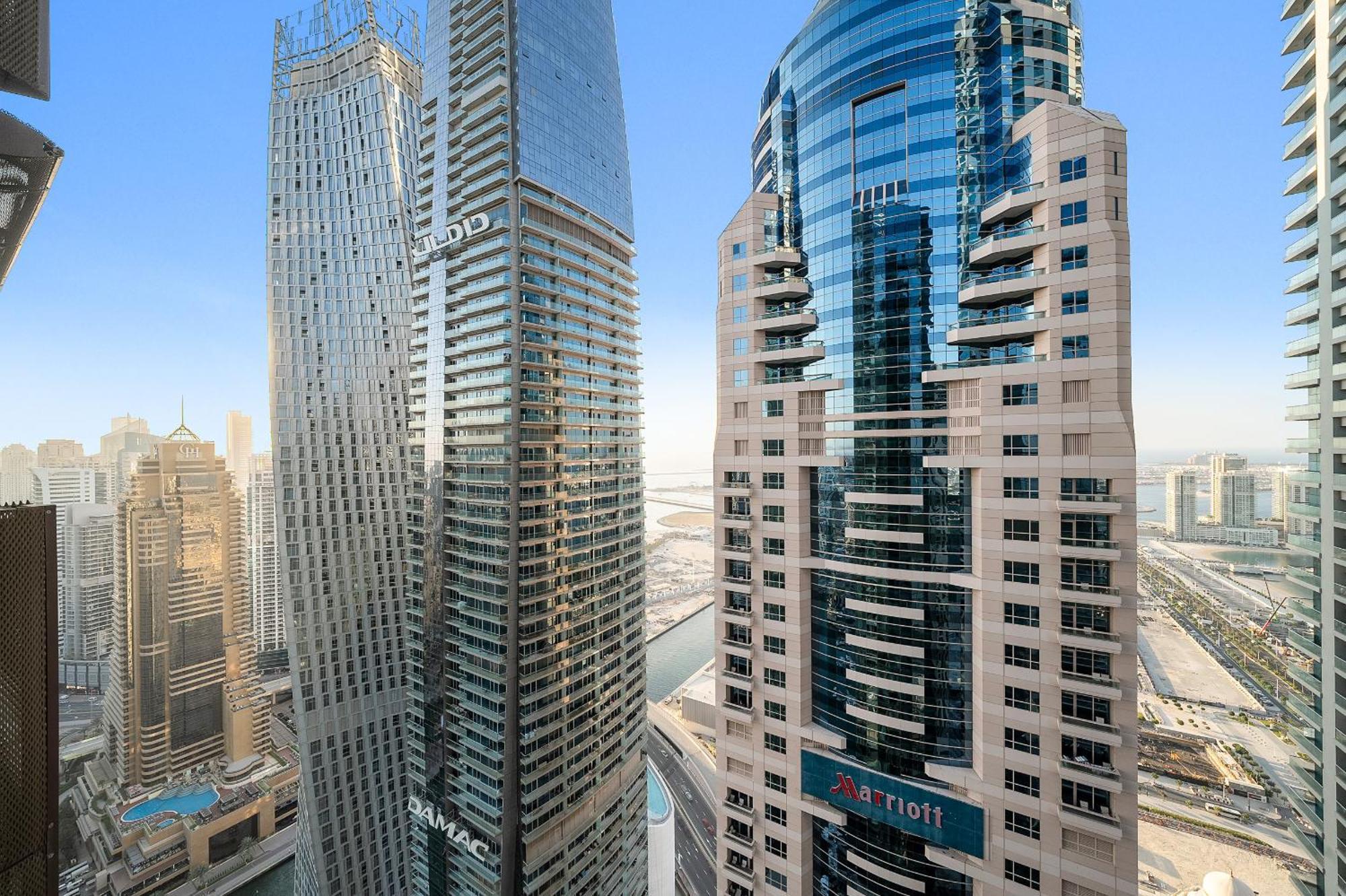 Vayk - Elegant 1 Bd With Scenic Marina Views Apartment Dubai