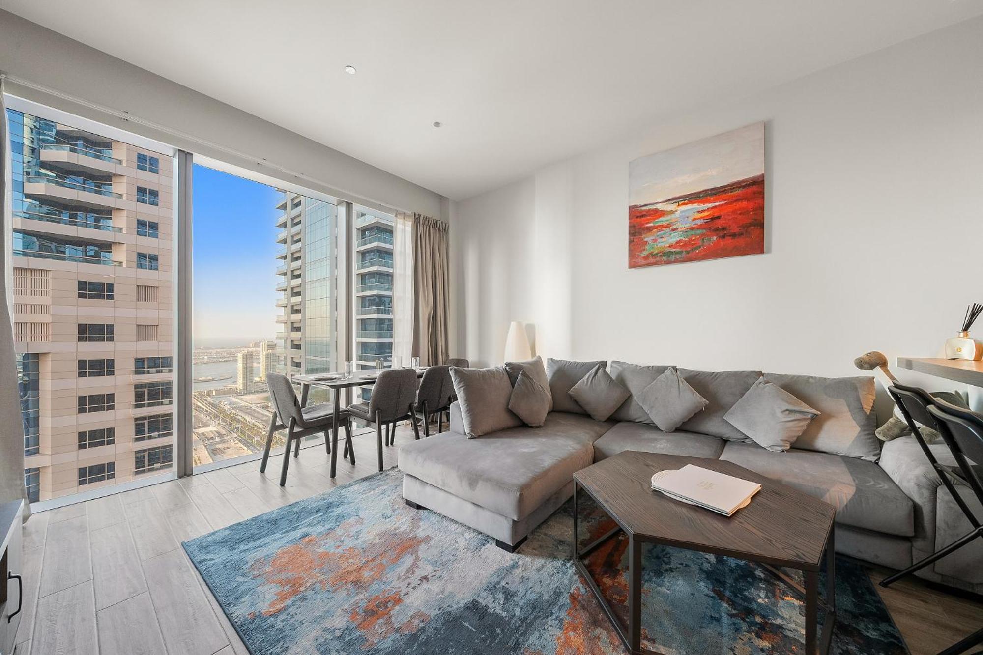 Vayk - Elegant 1 Bd With Scenic Marina Views * Dubai